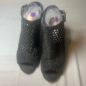 Unisa Womens Black Perforated Peep Toe‎ Block Heel Booties Sandals Size 8.5M